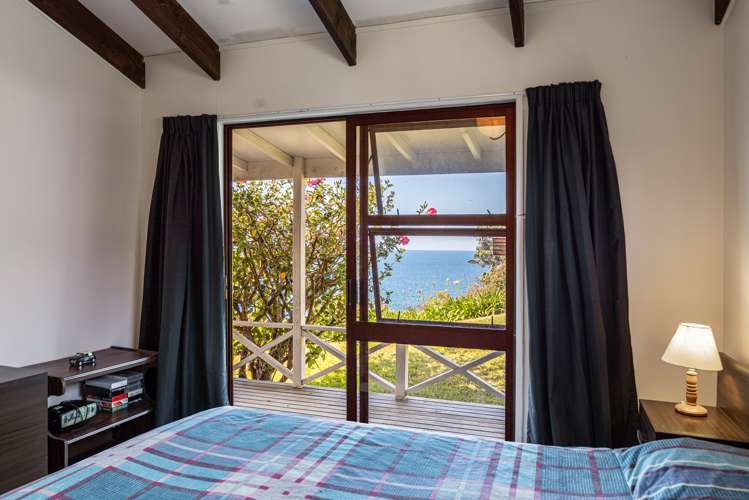 2 Newton Road Oneroa_17