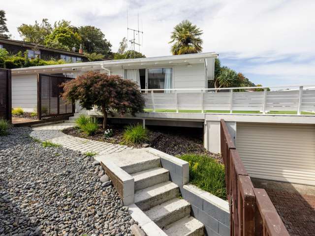 Modern Comfort Meets an Elevated Outlook