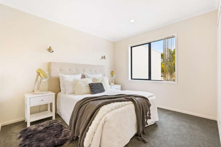 38 Danica Esplanade Te Atatu Peninsula_14