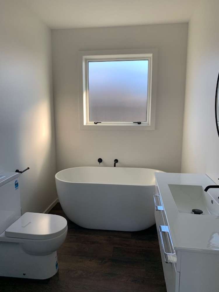 8 Drovers Way Frimley_8