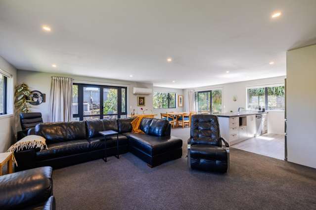 Simply Stylish, Exceptionally Comfortable