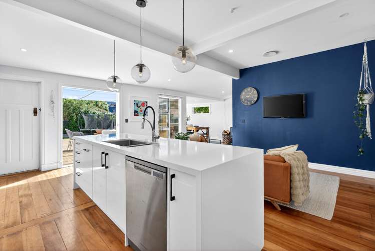 75 Penrose Street Woburn_8