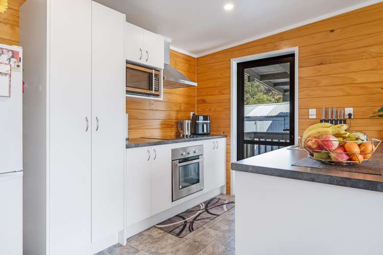 92 Maruata Road Glenbervie_24