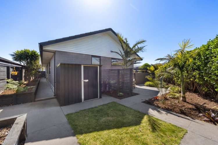 5 Augusta Grove Waiwhakaiho_31
