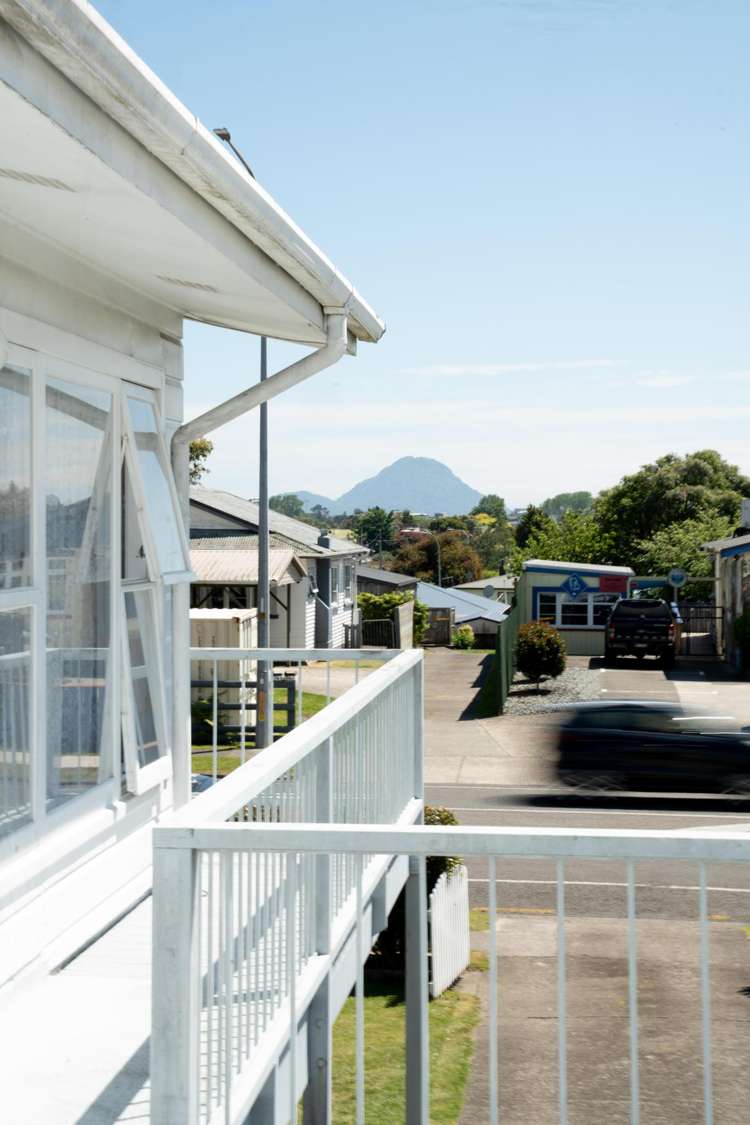 1 & 2/75 Domain Road Whakatane_37