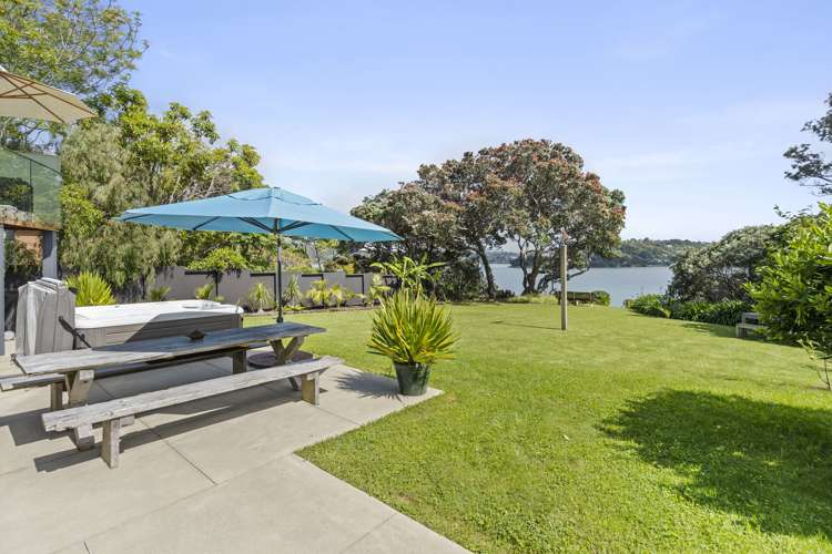 24 Esslin Road Surfdale_5