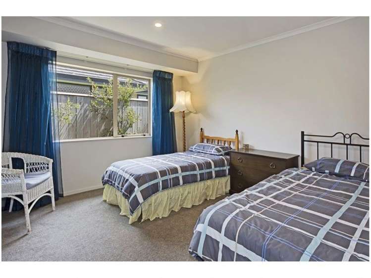 37 Hollybush Drive Brightwater_9