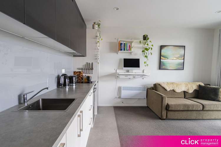 10/97 Filleul Street 2202_3