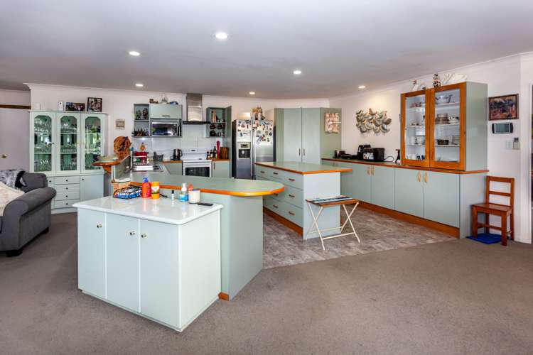 36 Herbert Drive Whangamata_10