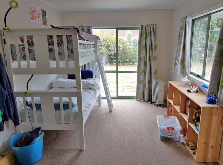 29 Slako Crescent Ruakaka_9