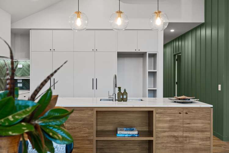 5 Pekapeka Lane Poike_5