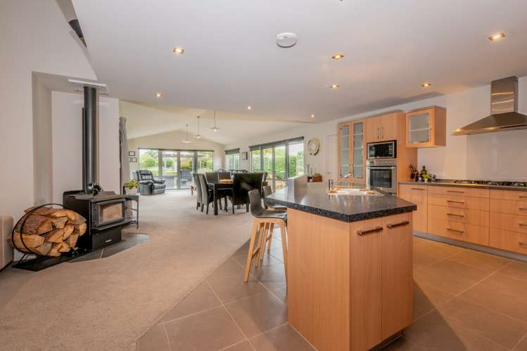 169 Airport Road Alexandra_5