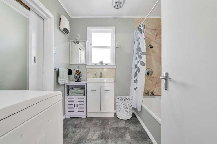 114 Hamlet Street Stratford_13
