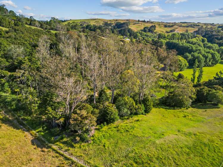 19 Doel Road Kawakawa_3