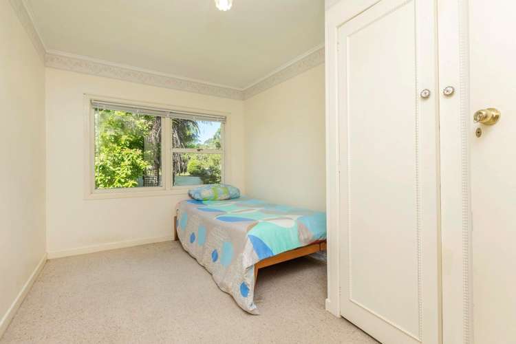 37 Kinross Street Blockhouse Bay_13