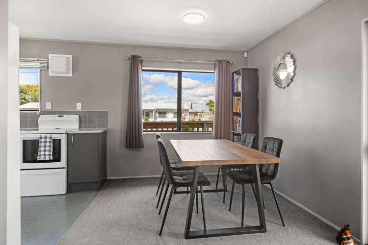 23 Lloyd Drive Nawton_15