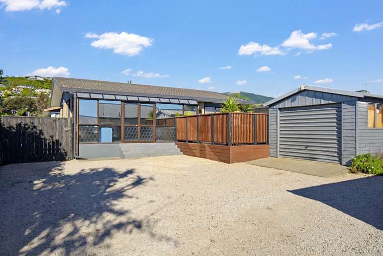 2/3 Ngaio Street Stoke_17