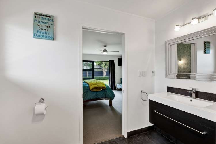 12 Hunter Street Normanby_14