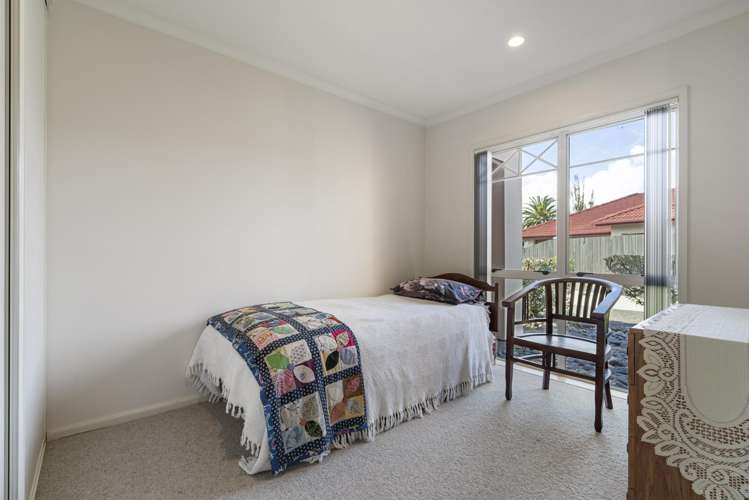 319a Royal Road Massey_9