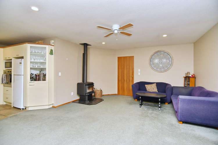 60a Hewitts Road Woodend_2