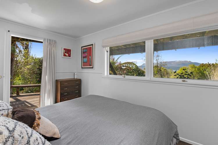 35 Spencer Road Lake Tarawera_15