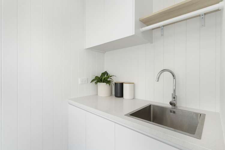 71 Fairclough Road Beach Haven_11