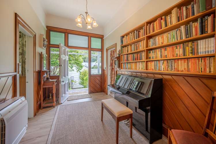 14 Percy Street Akaroa_14