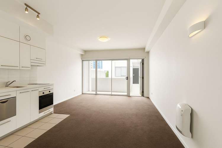 303/155 Beach Road Auckland Central_0