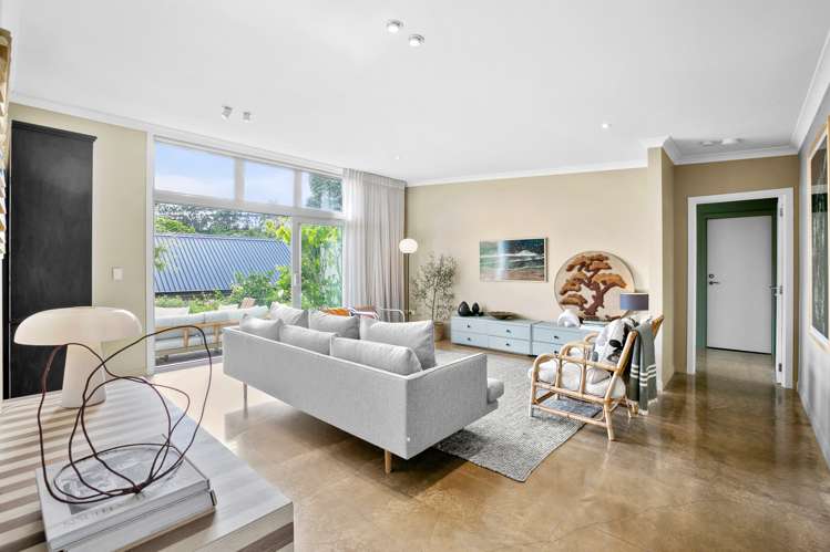 1185d South Road Oakura_8