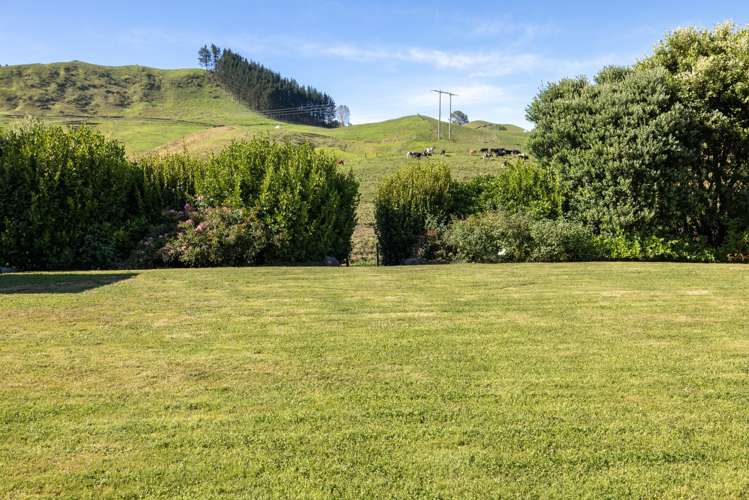 224 Ballintoy Park Drive Welcome Bay_14