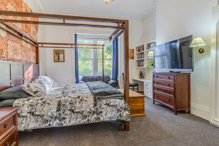 25 Spenser St Milton_19