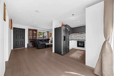 10 Horlicks Place_4