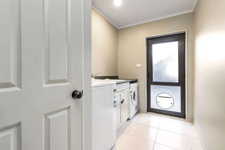 6 Oaktree Lane Bishopdale_24