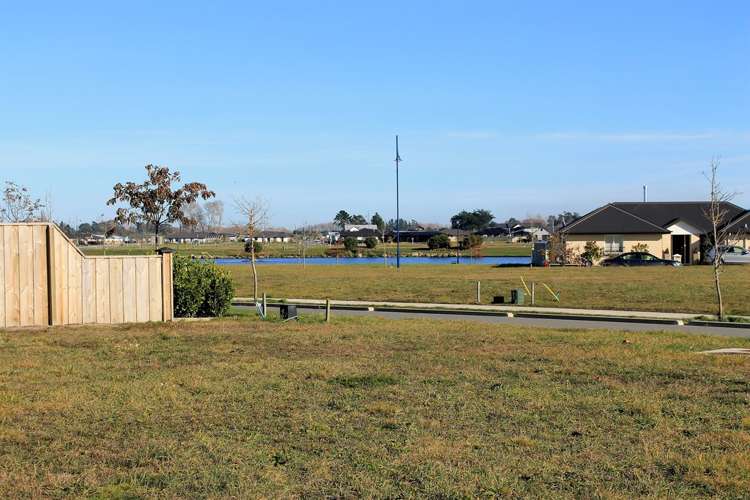 8 De Surville Way Pegasus_1