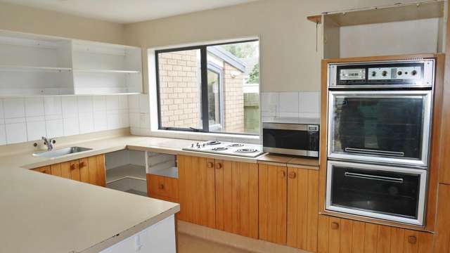8A Karamu St Upper Riccarton_1