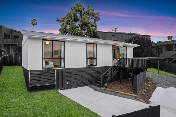 47 Lilburn Crescent Massey_16