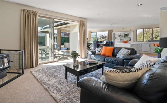 28 Matheson Crescent Albert Town_4