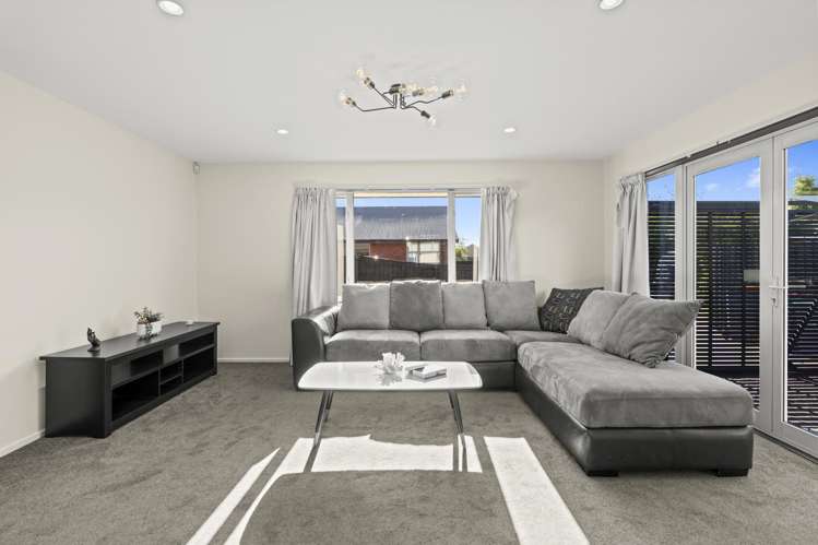 592 Madras Street St Albans_6