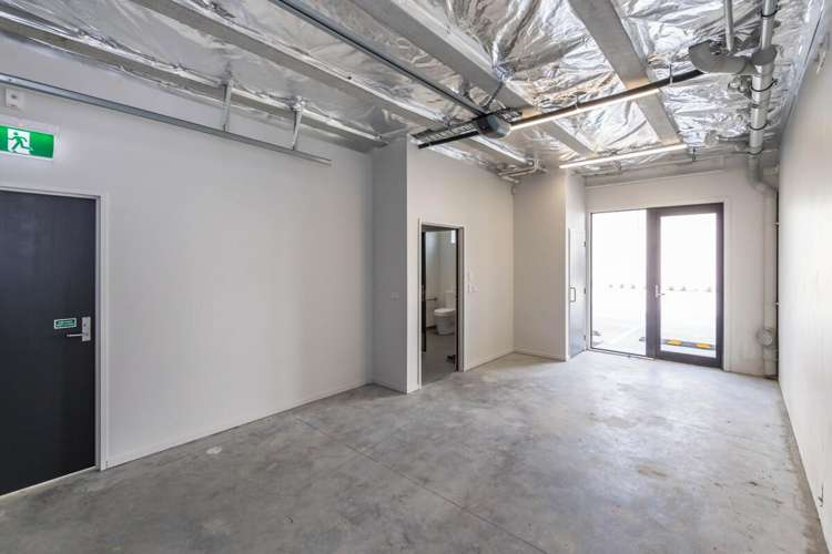 3/11 Tyne Street Addington_11