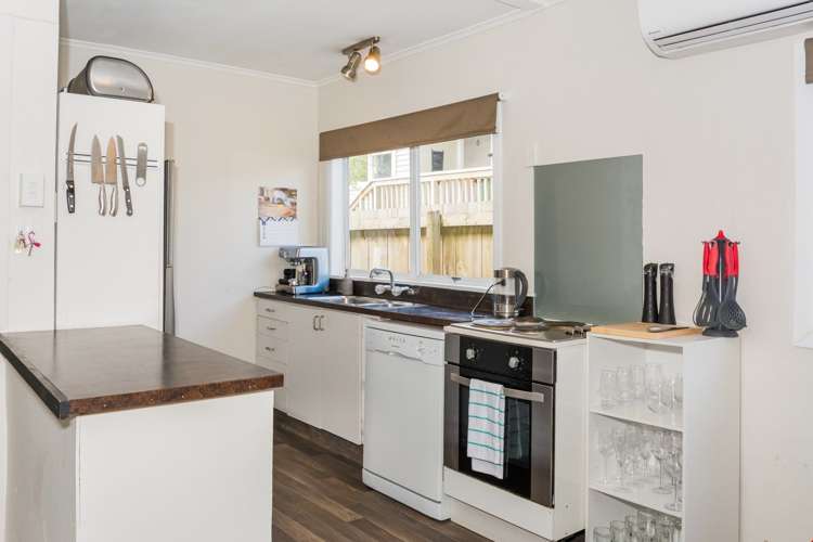 2/5 Gazelle Avenue Beach Haven_8