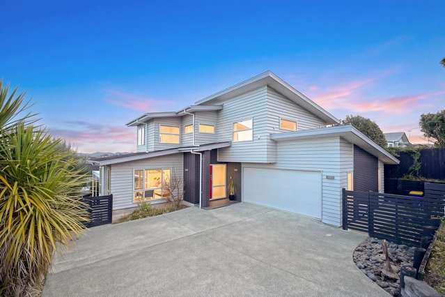 Space, Style & Views - Your Next Family Home