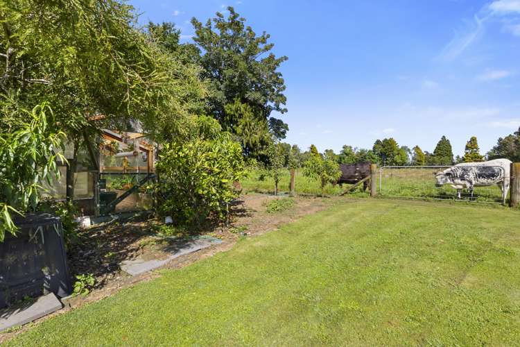 1066 Junction Road Egmont Village_17