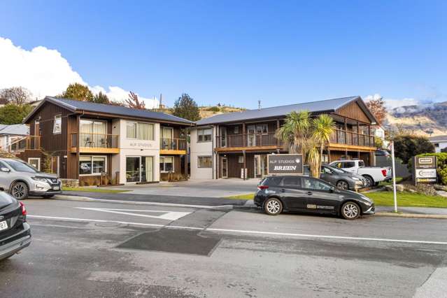 20 Brownston Street Wanaka_1