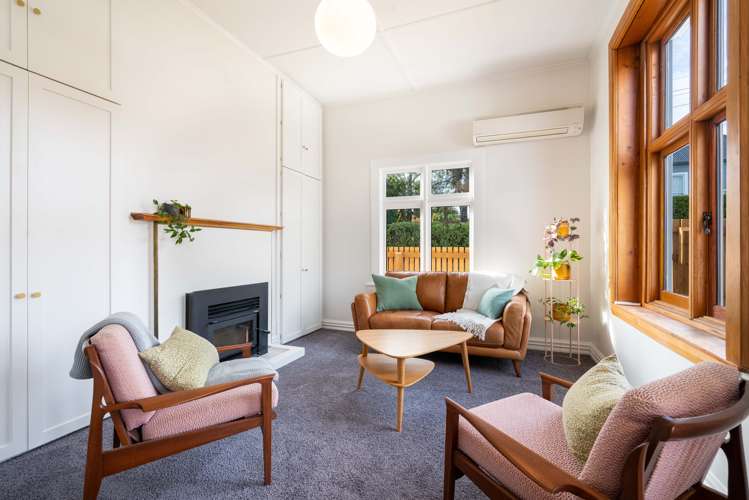 8 Maybank Street North East Valley_3