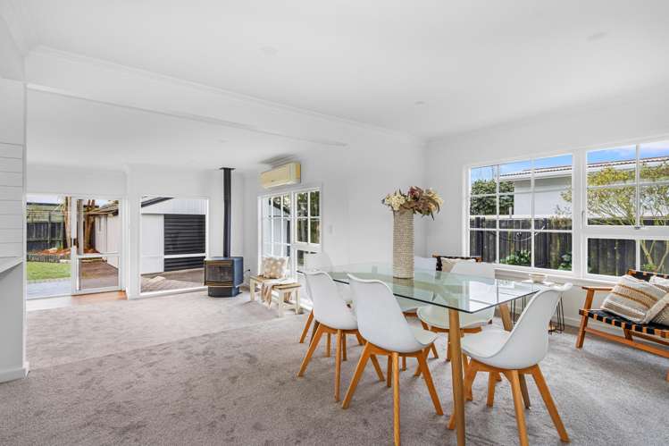 33 Glenrowan Avenue_3