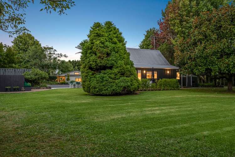 1 Newton Road Riverhead_12