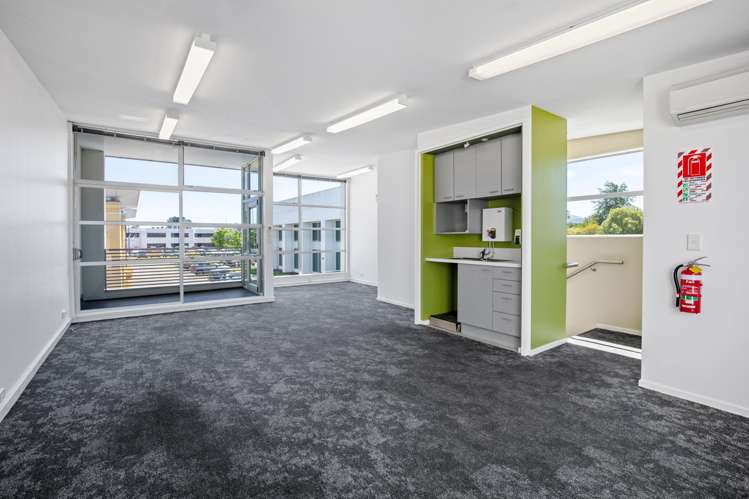 1/27a Sir William Pickering Drive Burnside_12