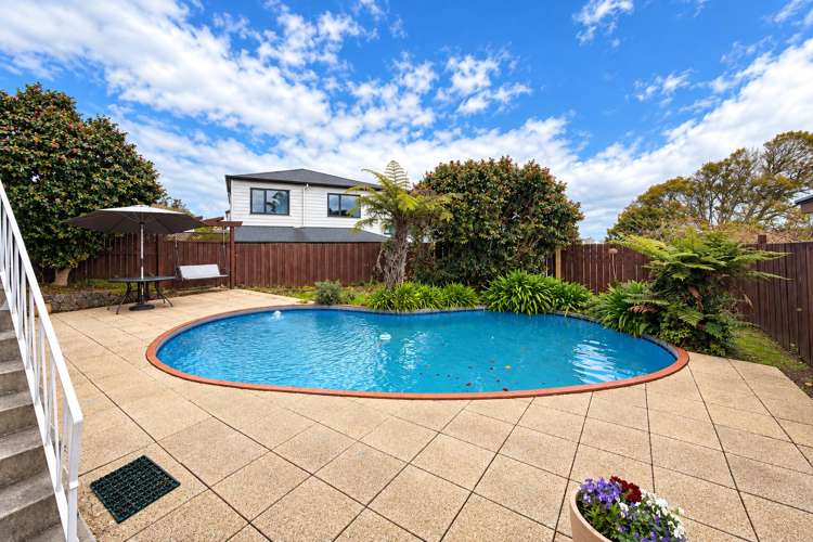 11 Lynmore Drive Hillpark_3
