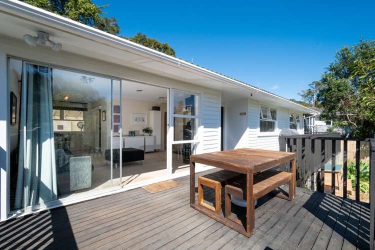 6 Staincross Street Green Bay_13