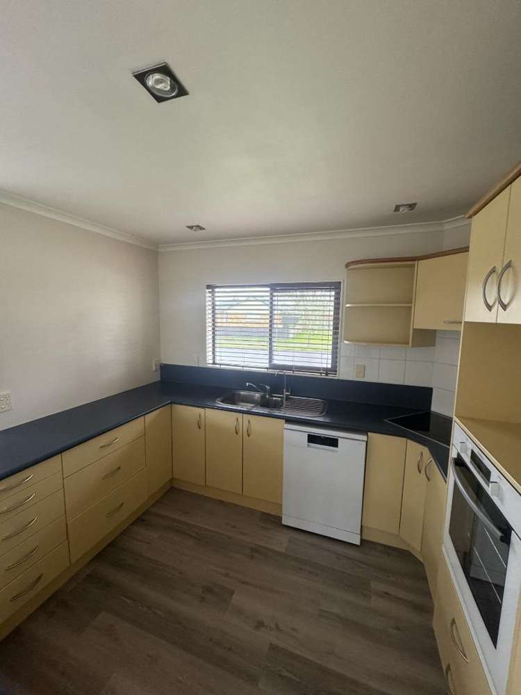 28 Diomede Glade 2743_1